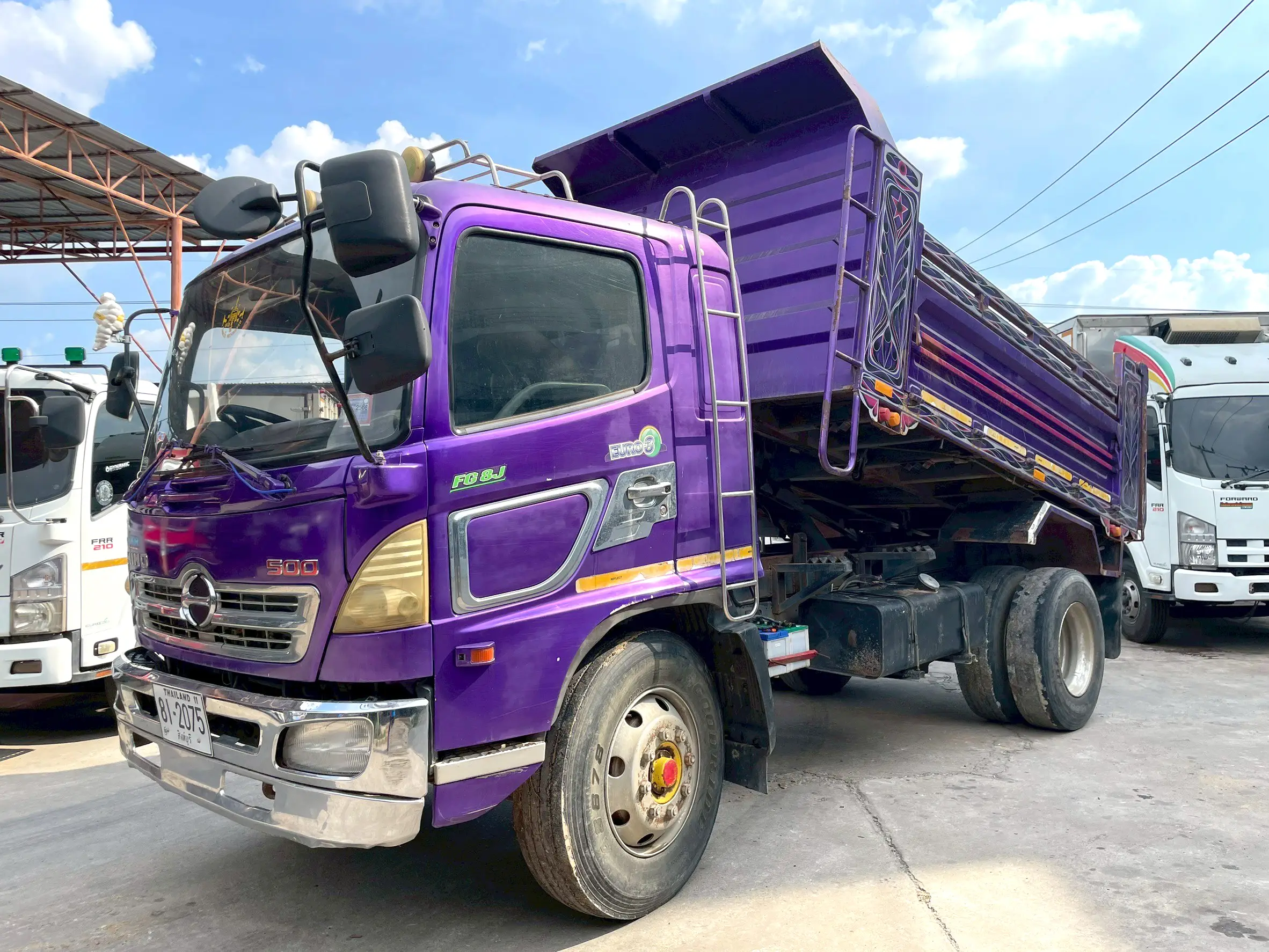 6 ล้อดั้ม HINO FG1J 240 แรง ปี 50  สีม่วง