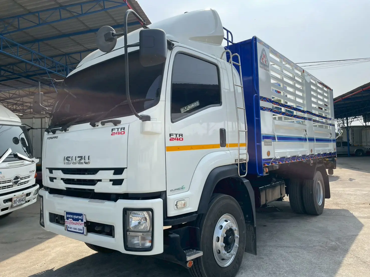 ISUZU FTR 6 ล้อดั้มเกษตร  240 แรง ปี 61